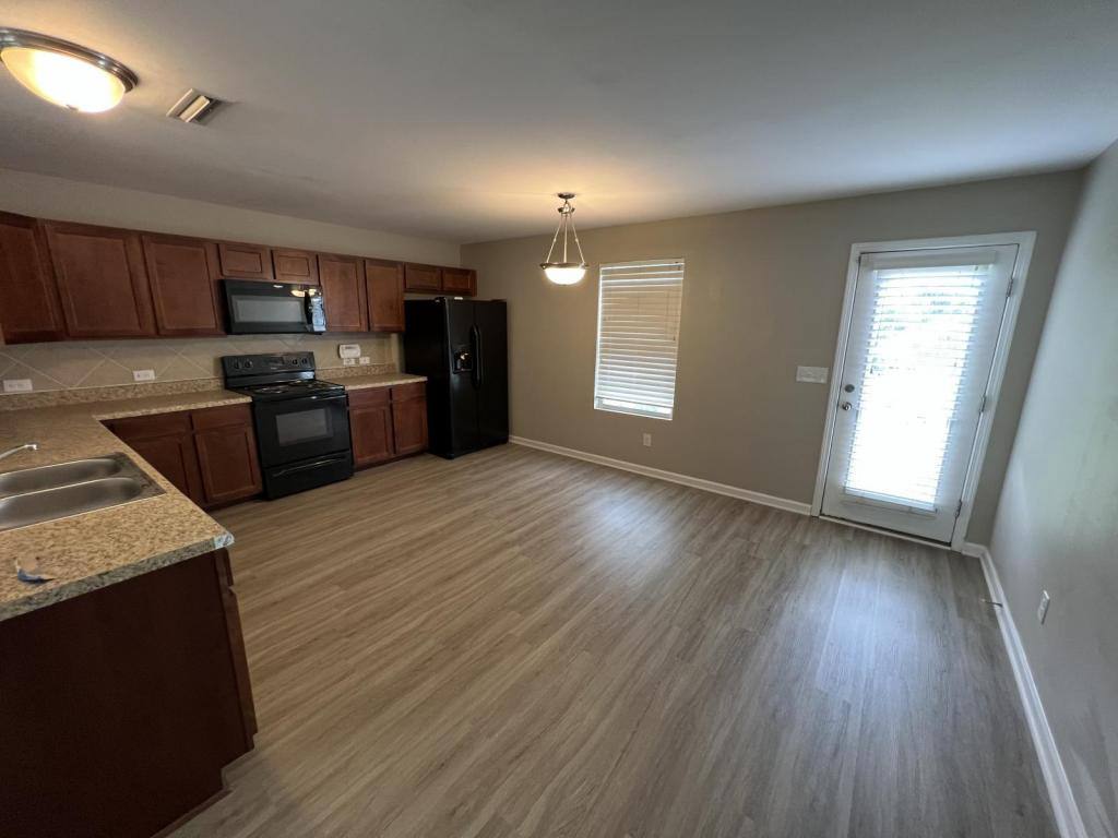 House for rent at 9429 Hanberry Blvd, Charlotte, NC 28213