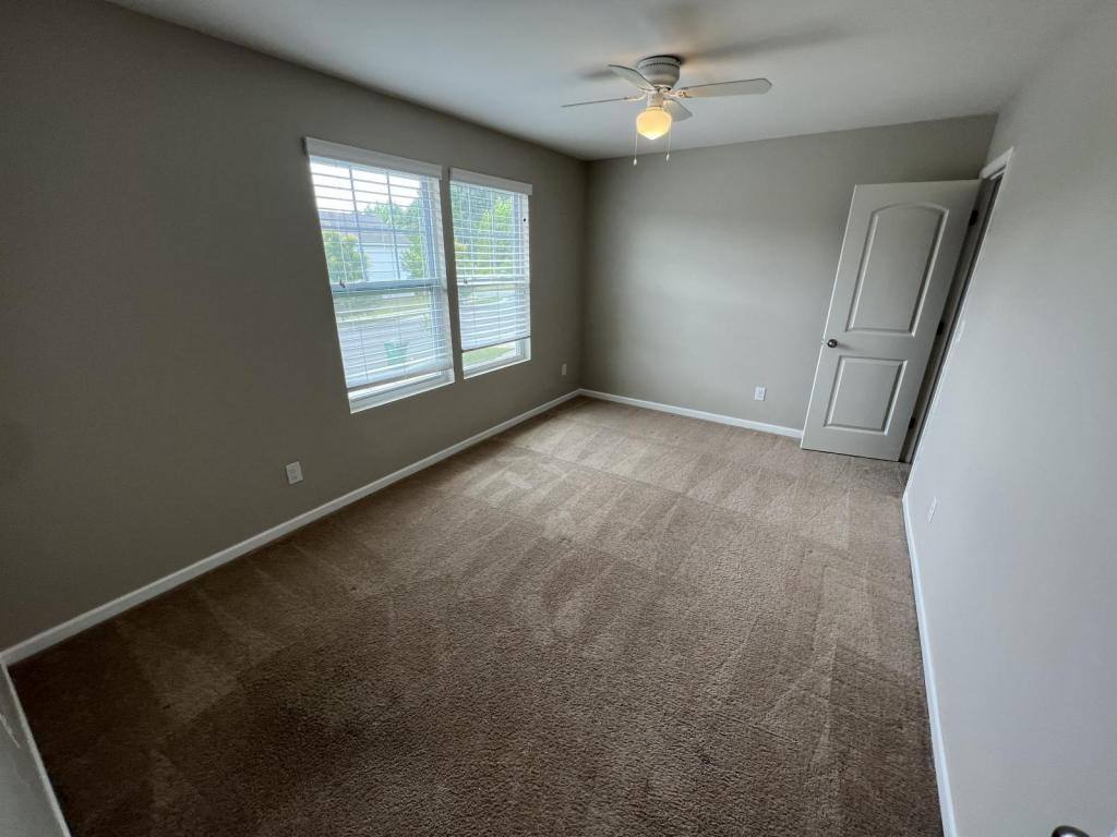 House for rent at 9429 Hanberry Blvd, Charlotte, NC 28213