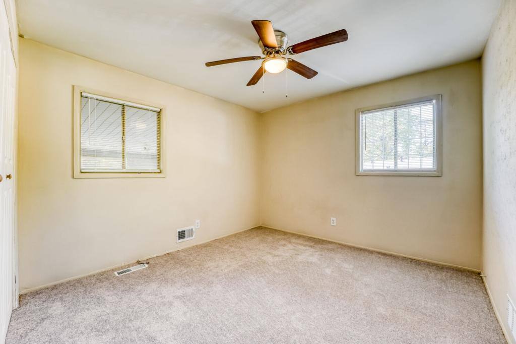 House for rent at 1340 Pineglen Dr, Riverdale, GA 30296