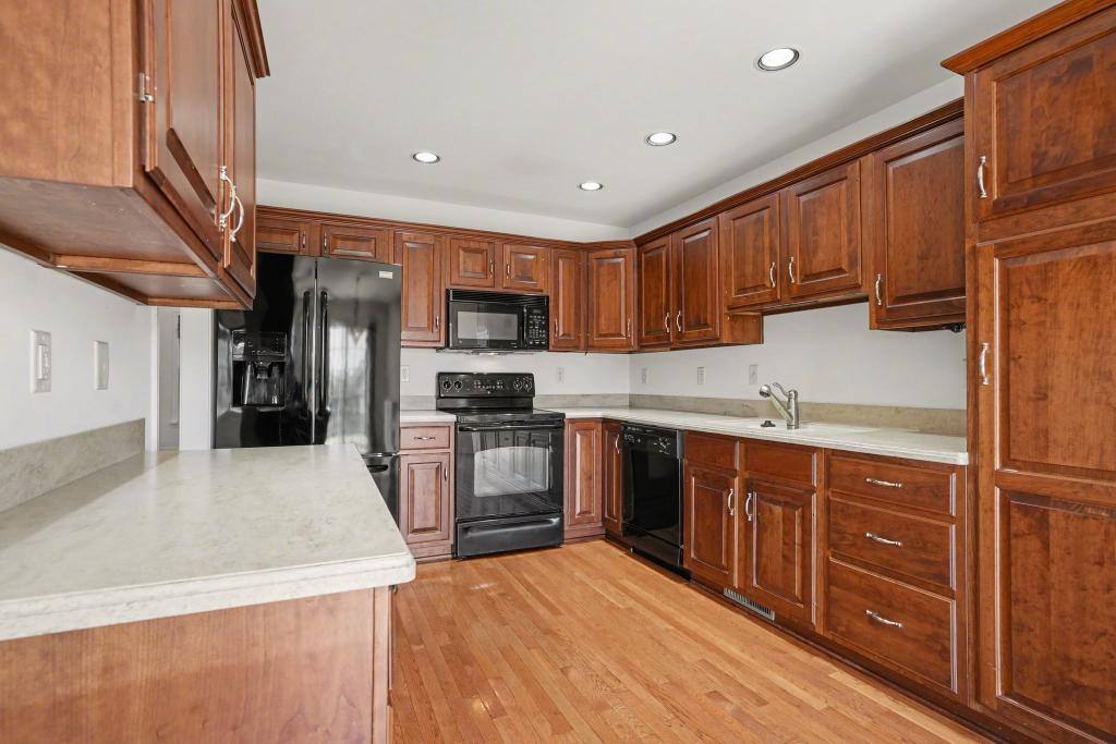 Townhouse for rent at 5050 Mendenhall Dr, Mechanicsburg, PA 17050