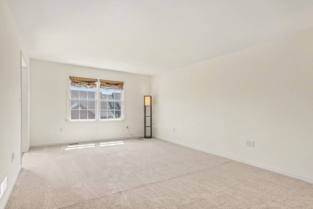 Townhouse for rent at 5050 Mendenhall Dr, Mechanicsburg, PA 17050
