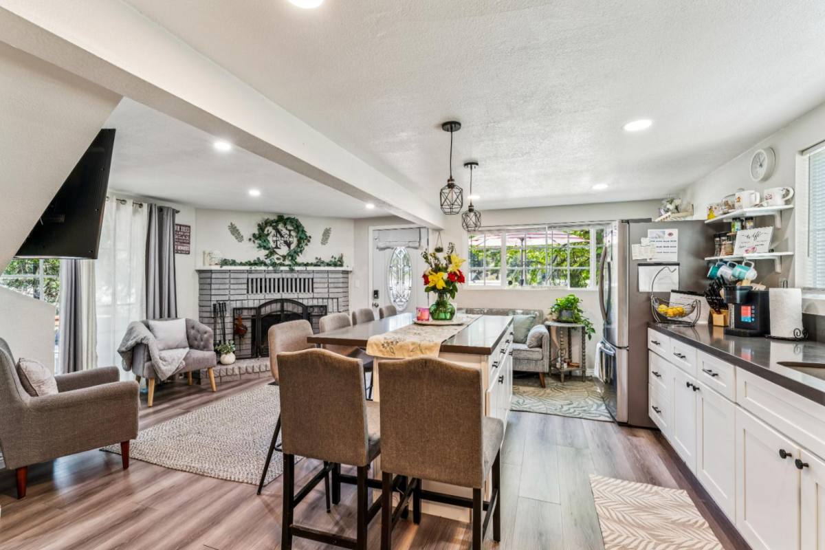 House for rent at 2472 Deep Creek Dr #F176, Running Springs, CA 92382