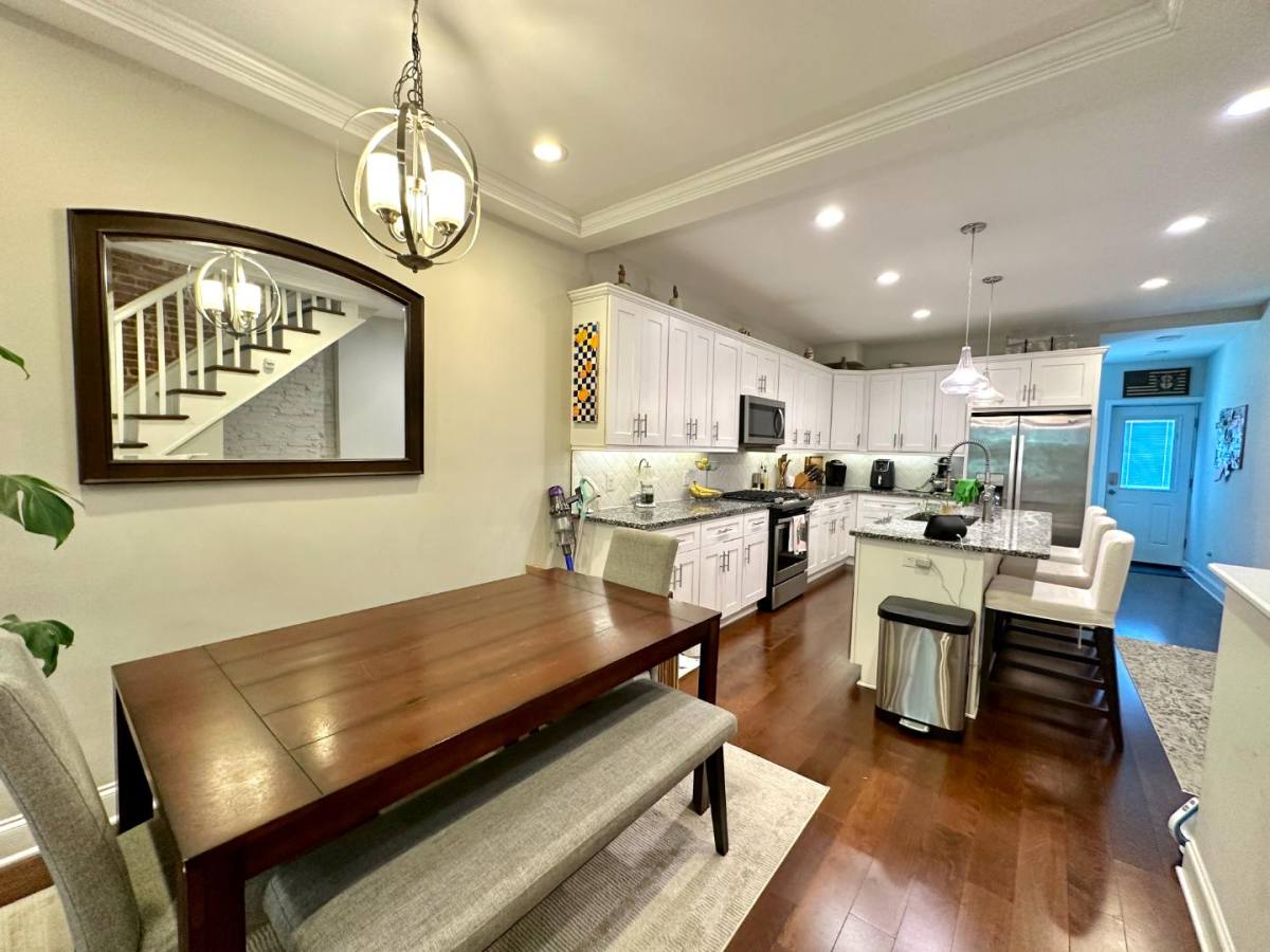 House for rent at 271 S E Ave, Baltimore, MD 21224