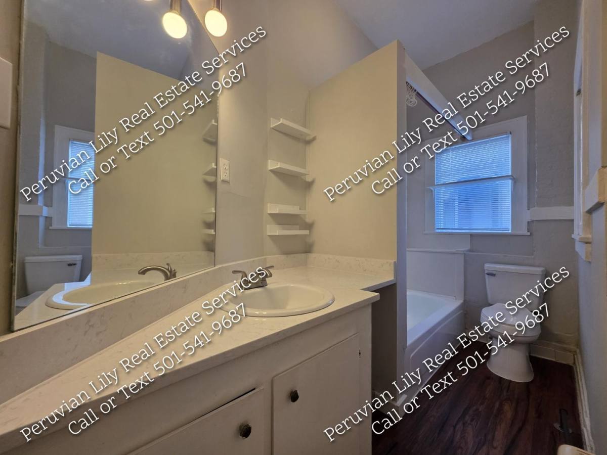 Apartment for rent at 305 E 7th St #2, Little Rock, AR 72202