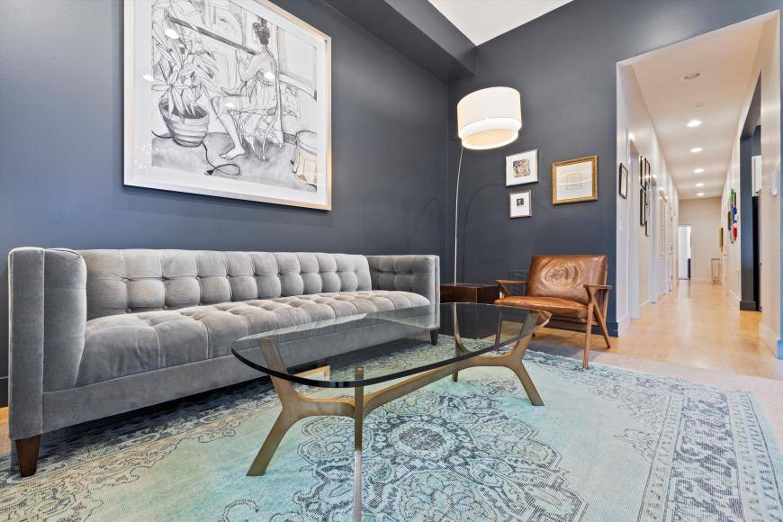 Apartment for rent at 4532 N Damen #2, Chicago, IL 60625