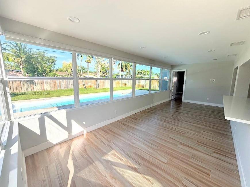 House for rent at 401 S Highland Dr, Hollywood, FL 33021