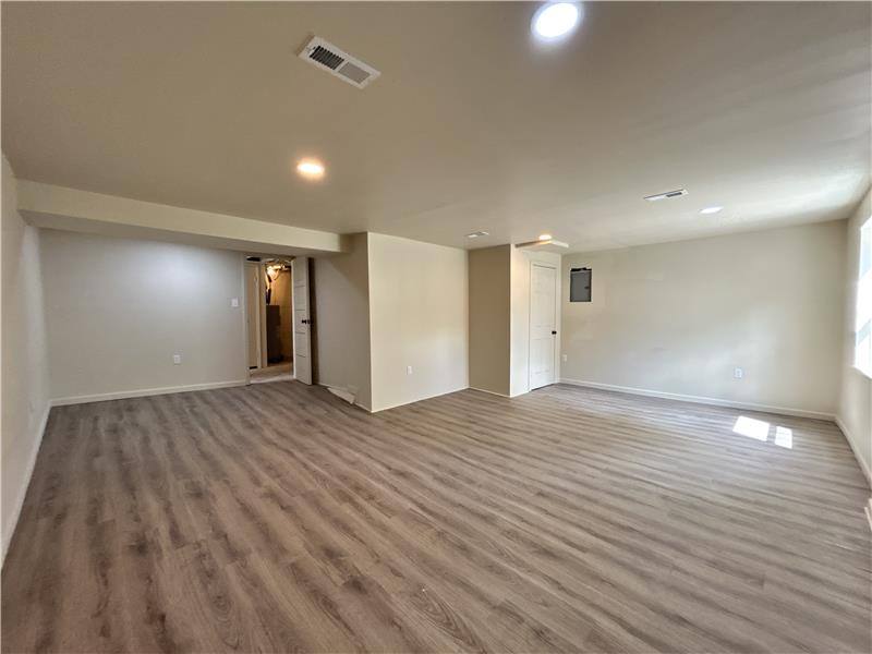 Apartment for rent at 1317 Plum St, Steubenville, OH 43952