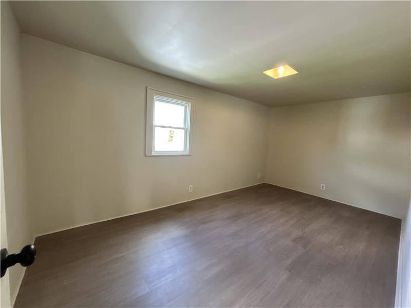Apartment for rent at 1317 Plum St, Steubenville, OH 43952