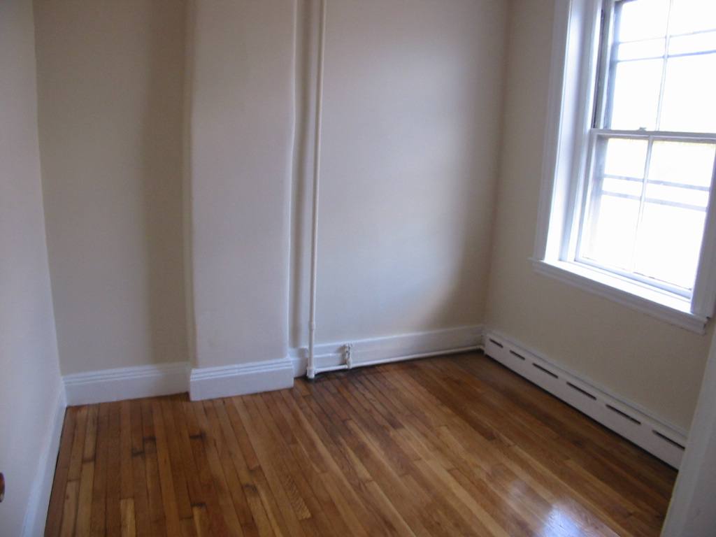 Apartment for rent at 110 Willow Ave #FL1, Cambridge, MA 02139