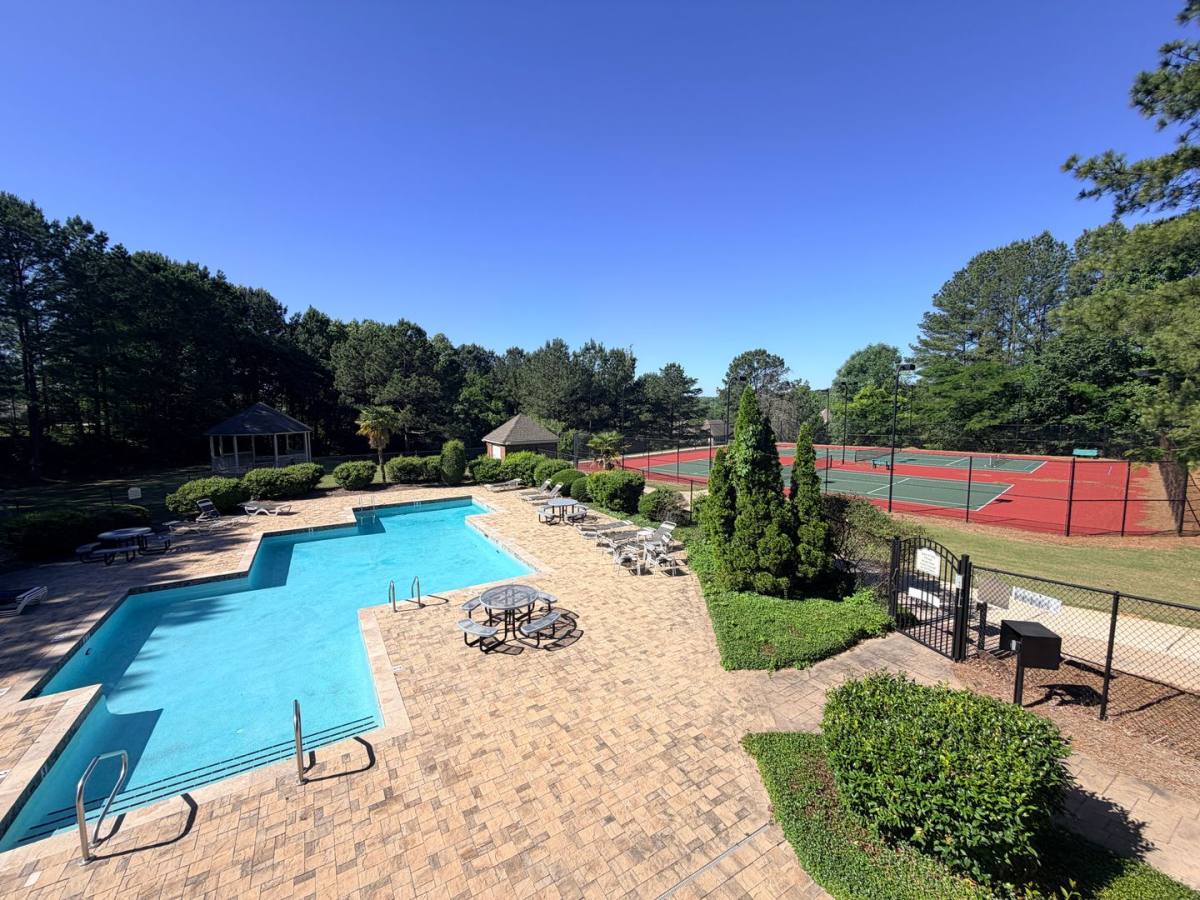 House for rent at 2938 Summit Dr, Fultondale, AL 35068