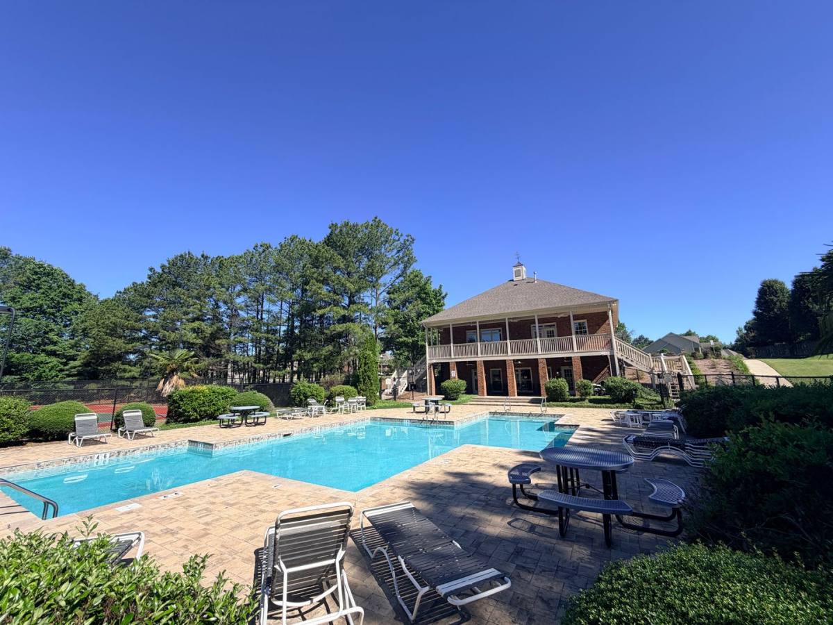 House for rent at 2938 Summit Dr, Fultondale, AL 35068