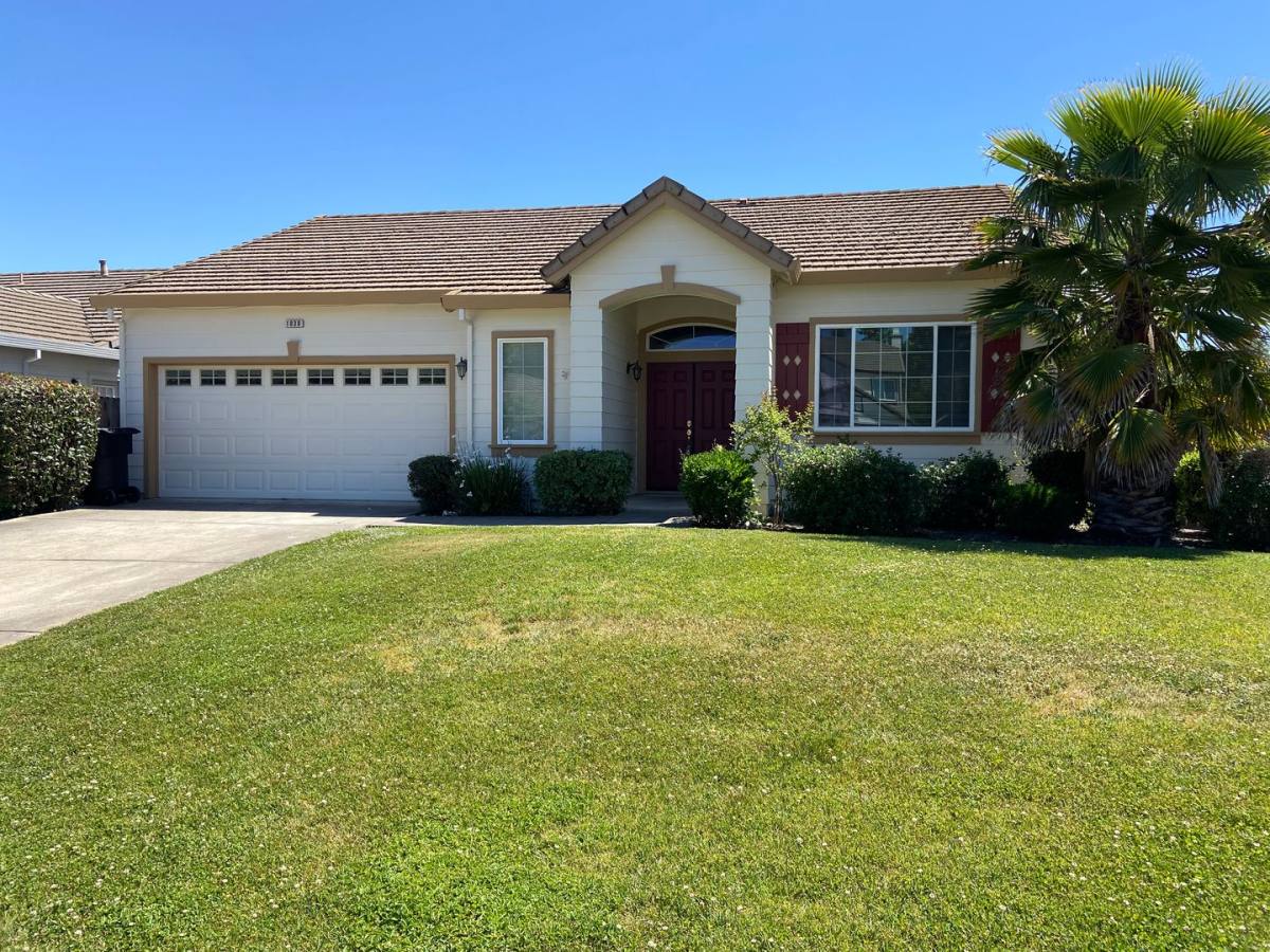 House for rent at 1030 Thompson Circle, Folsom, CA 95630