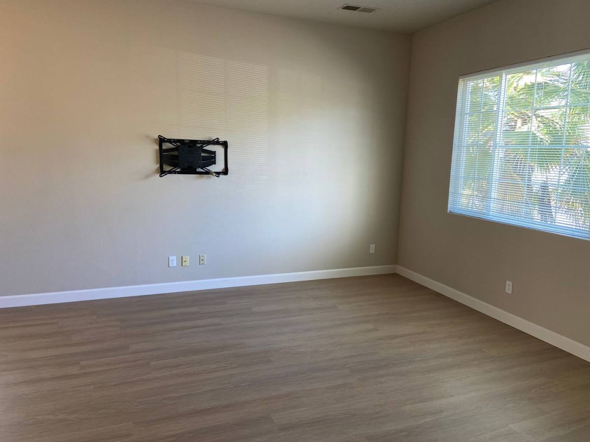 House for rent at 1030 Thompson Circle, Folsom, CA 95630