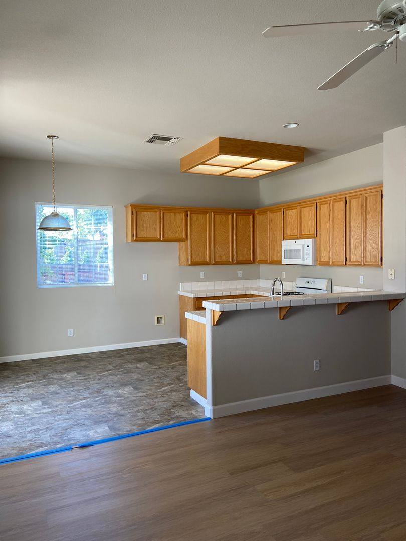 House for rent at 1030 Thompson Circle, Folsom, CA 95630
