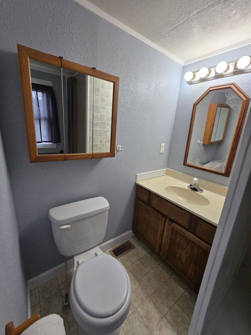 House for rent at 2506 W Main St Extended, Elizabeth City, NC 27909