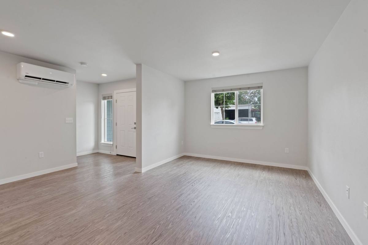 Townhouse for rent at 1916-1940 N Wall St, Spokane, WA 99205