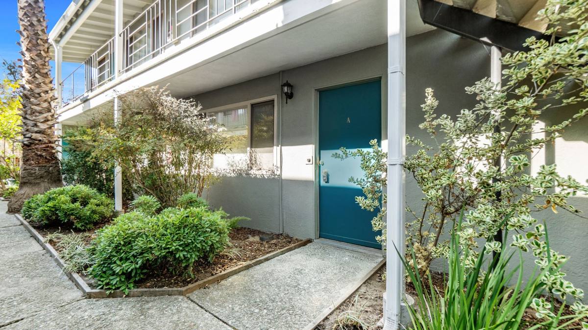 Apartment for rent at 1576 & 1580 Buena Vista, Alameda, CA 94501