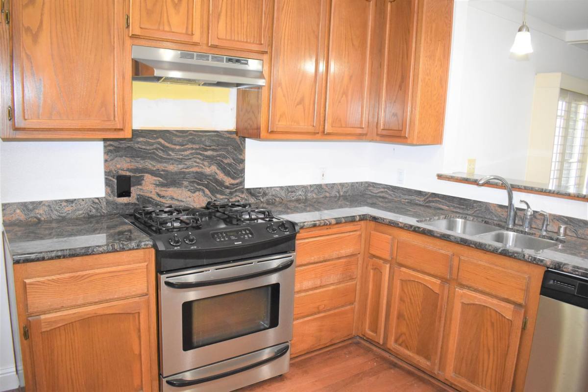 House for rent at 6661 9th Ave, Sacramento, CA 95820