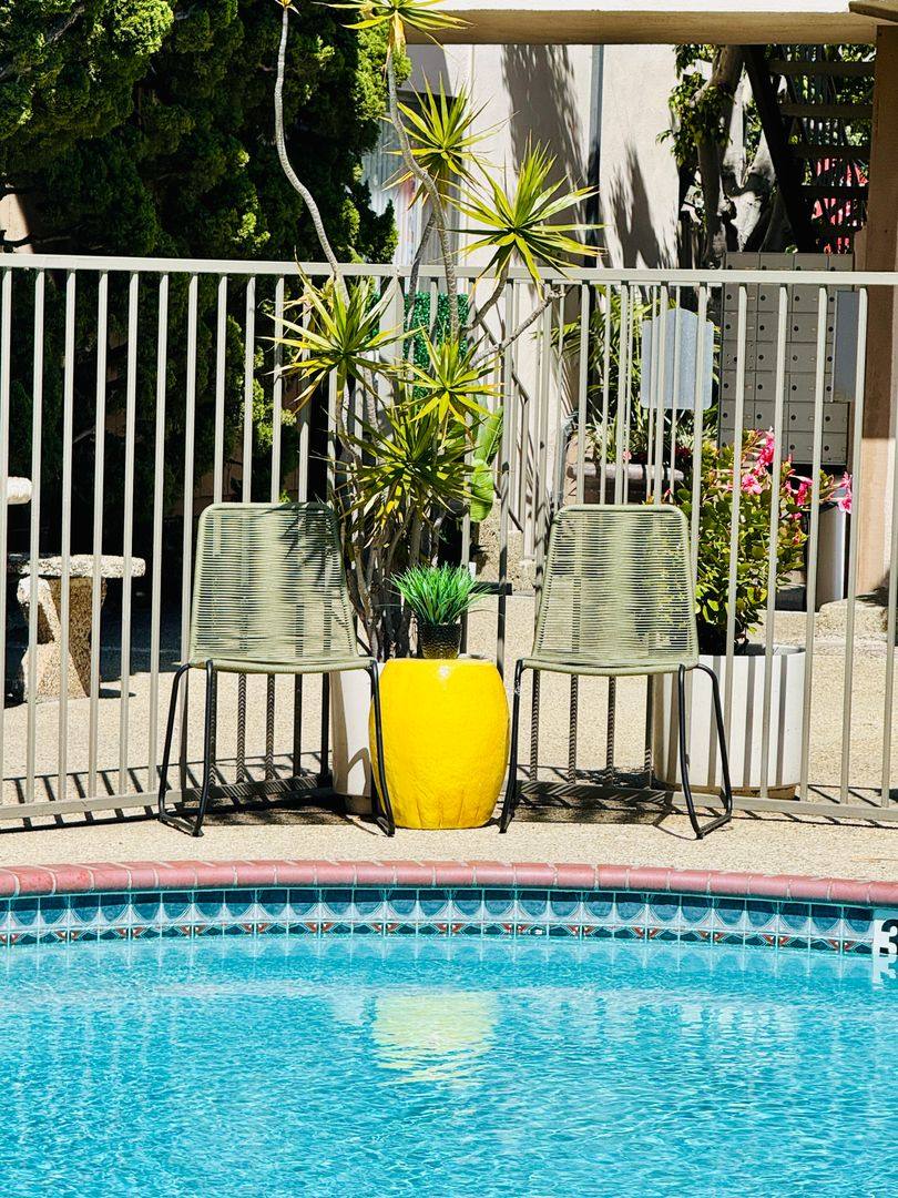 Apartment for rent at 24065 Ocean Ave, Torrance, CA 90505