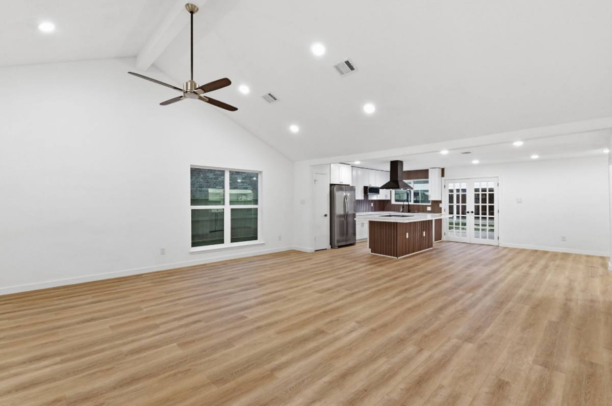 House for rent at 6718 Deer Ridge Lane, Houston, TX 77086