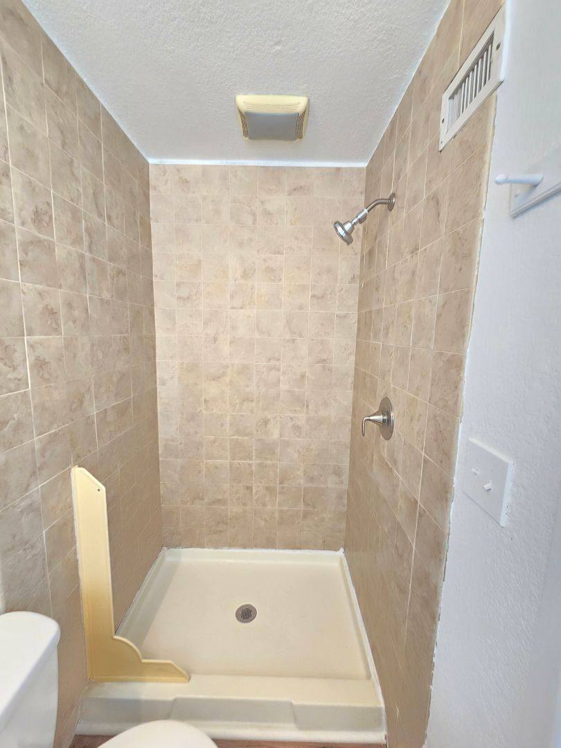 Apartment for rent at 44221 4th St E, Lancaster, CA 93535