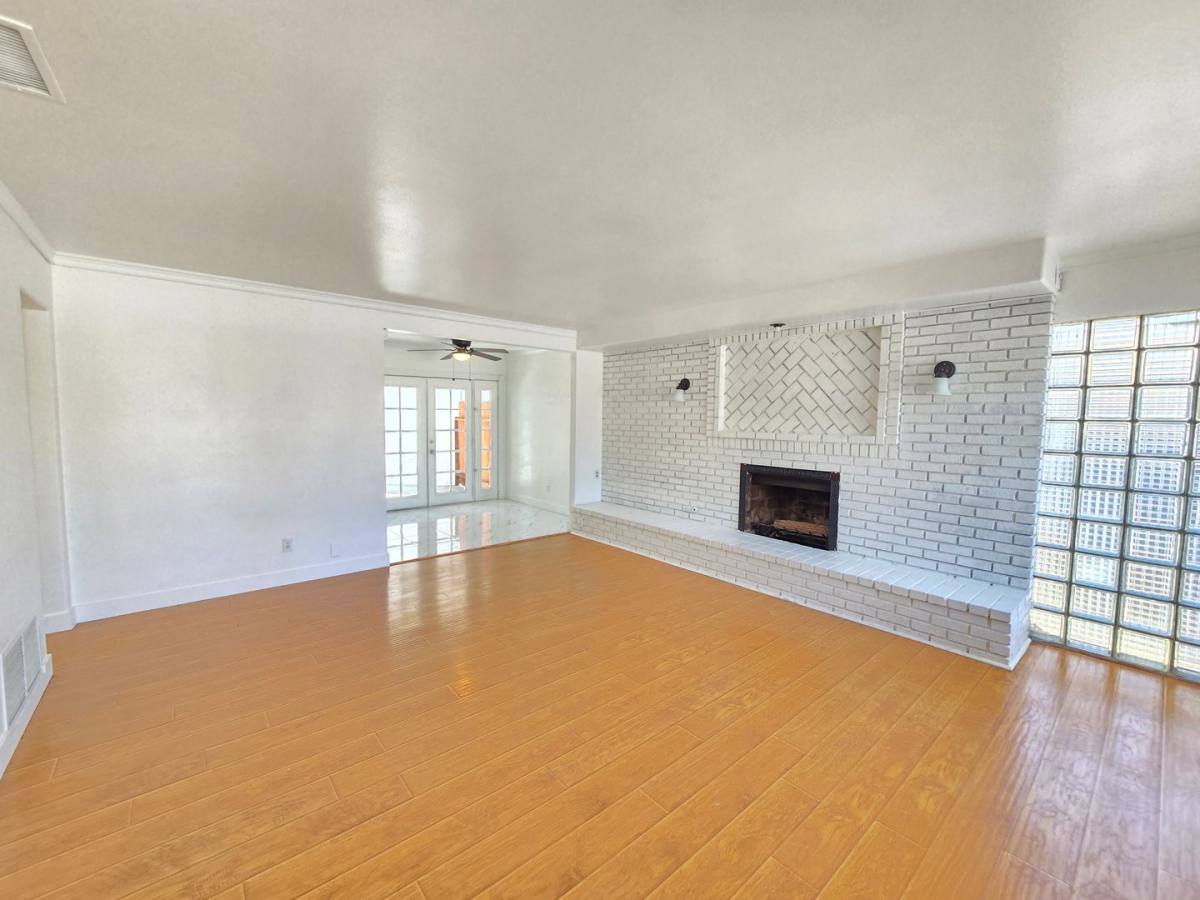Apartment for rent at 44221 4th St E, Lancaster, CA 93535