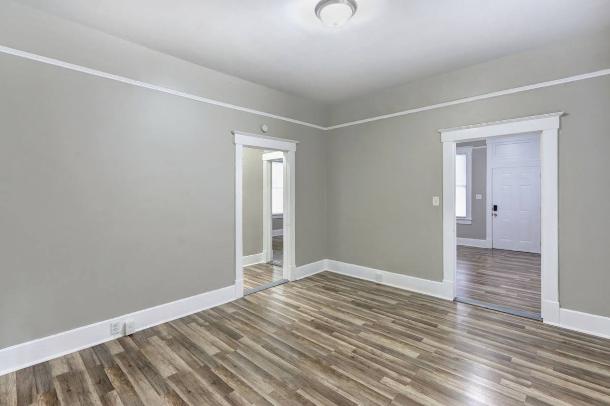 Apartment for rent at 660 E 34th St, Savannah, GA 31401