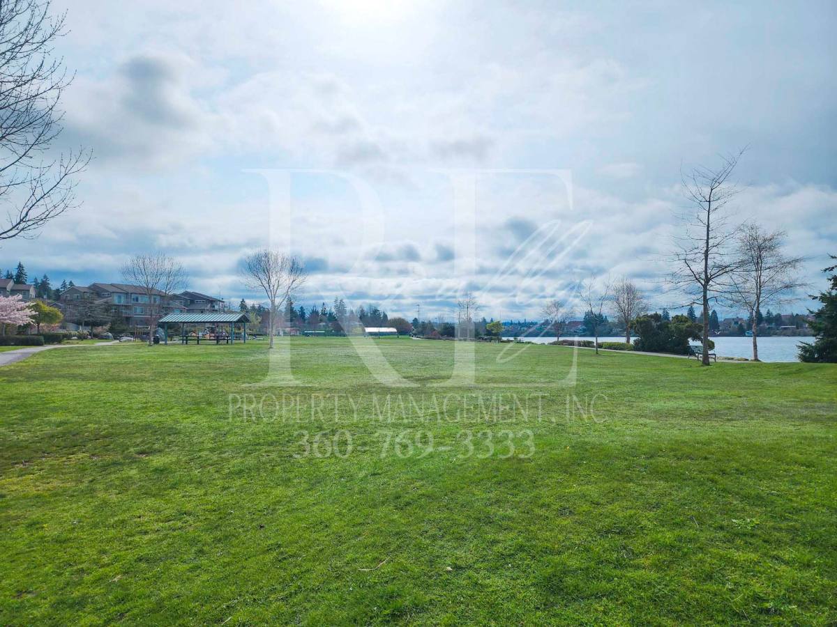 Apartment for rent at 500 Lebo Blvd, Bremerton, WA 98310