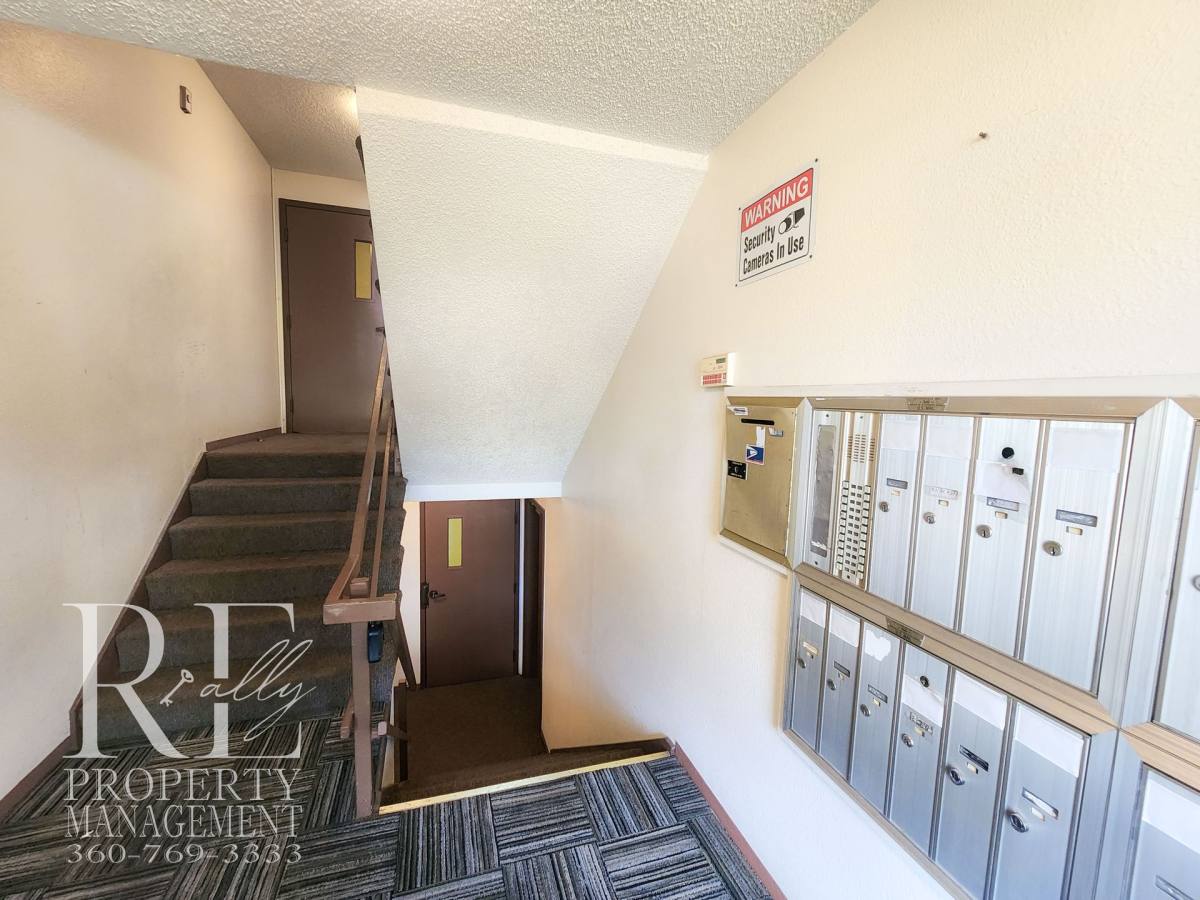 Apartment for rent at 500 Lebo Blvd, Bremerton, WA 98310