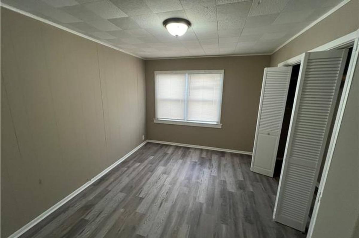 House for rent at 4617 E 173 St, Cleveland, OH 44128