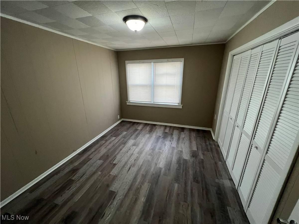 House for rent at 4617 E 173 St, Cleveland, OH 44128