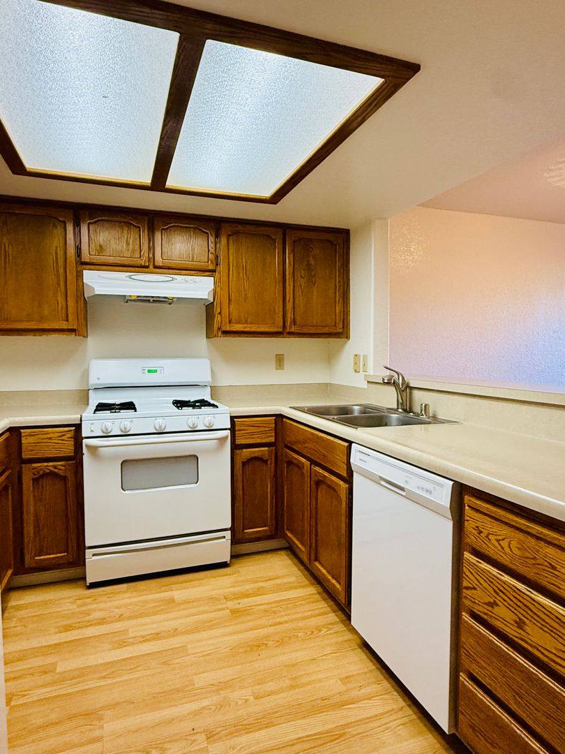 Townhouse for rent at 247 E Upjohn Ave, Ridgecrest, CA 93555