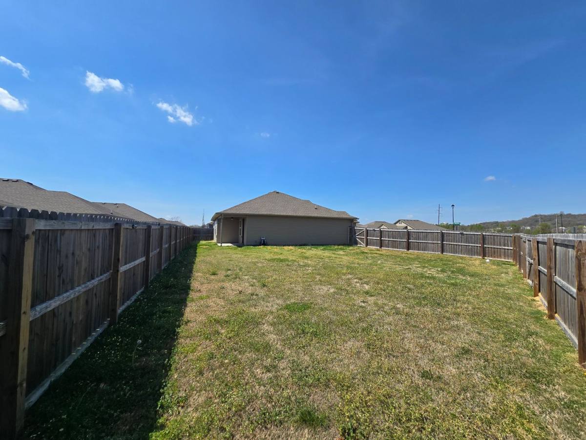 House for rent at 1061 E Bunting N A, Fayetteville, AR 72701