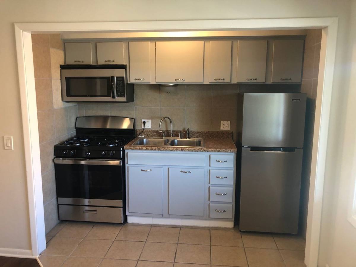 Apartment for rent at 3027 Chicago St, Omaha, NE 68131