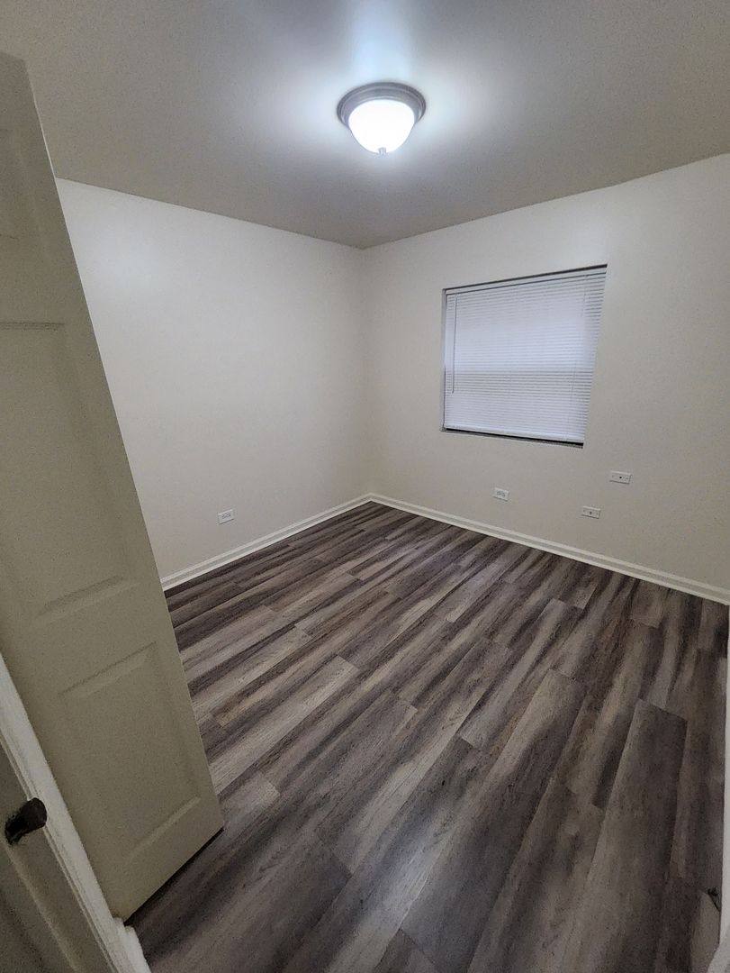 Apartment for rent at 6650-58 S Drexel Ave, Chicago, IL 60637