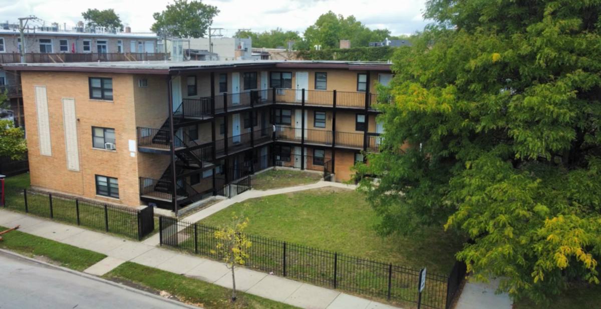 Apartment for rent at 6650-58 S Drexel Ave, Chicago, IL 60637
