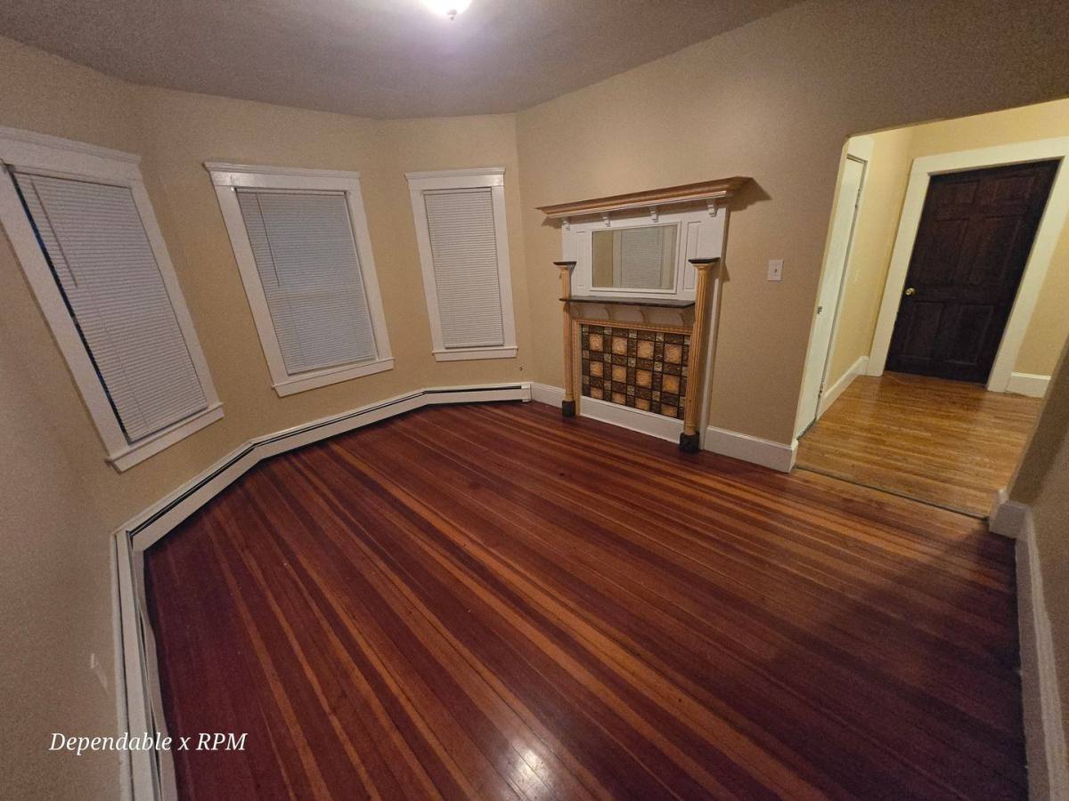 Apartment for rent at 735 Washington St, Dorchester Center, MA 02124