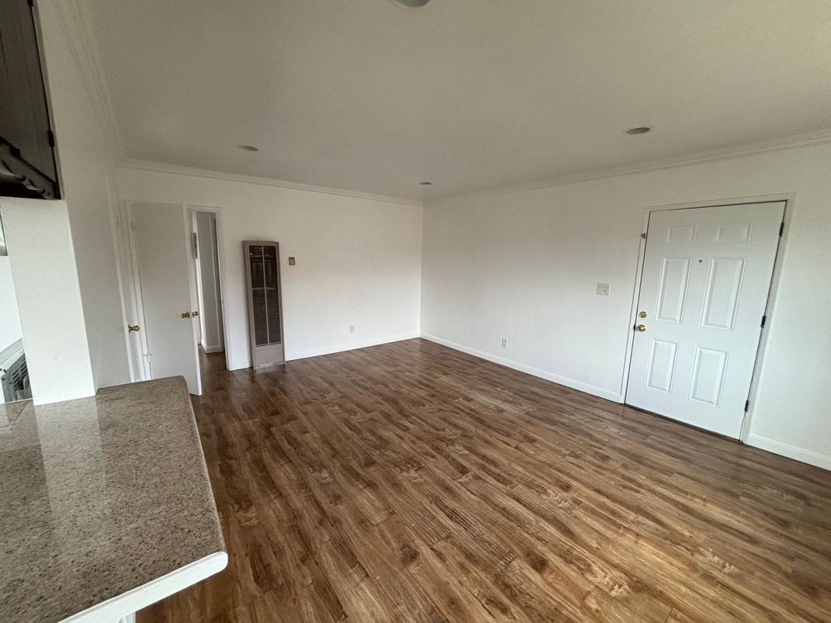 Apartment for rent at 7033 Fulton Ave, North Hollywood, CA 91605