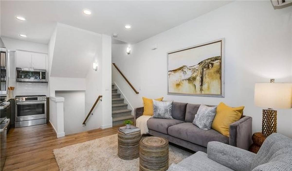 Townhouse for rent at 3803 23rd Ave W, Seattle, WA 98199