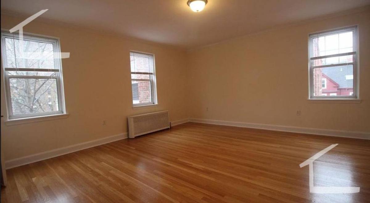 Townhouse for rent at 41 Auburn St #3, Brookline, MA 02446