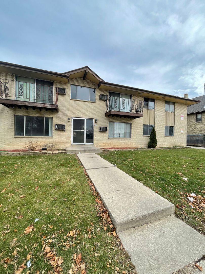Apartment for rent at 6320 N 91st St, Milwaukee, WI 53225