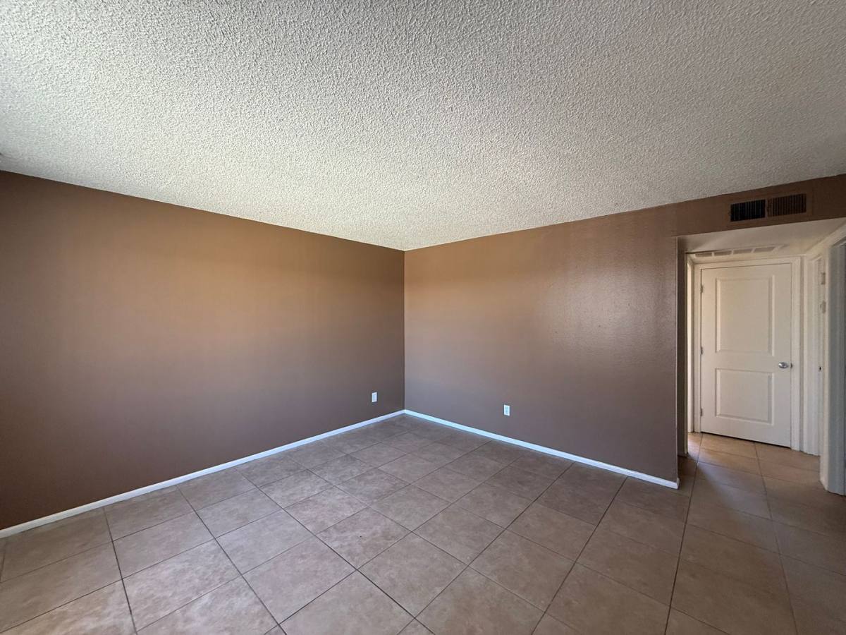 Apartment for rent at 4220 N 25th St, Phoenix, AZ 85016