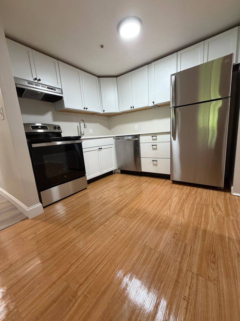 Apartment for rent at 26 S Main St, Derry, NH 03038