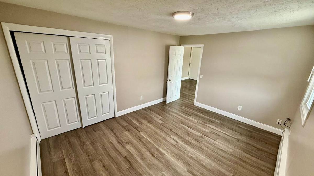 Apartment for rent at 10 Henry Terrace, Worcester, MA 01607