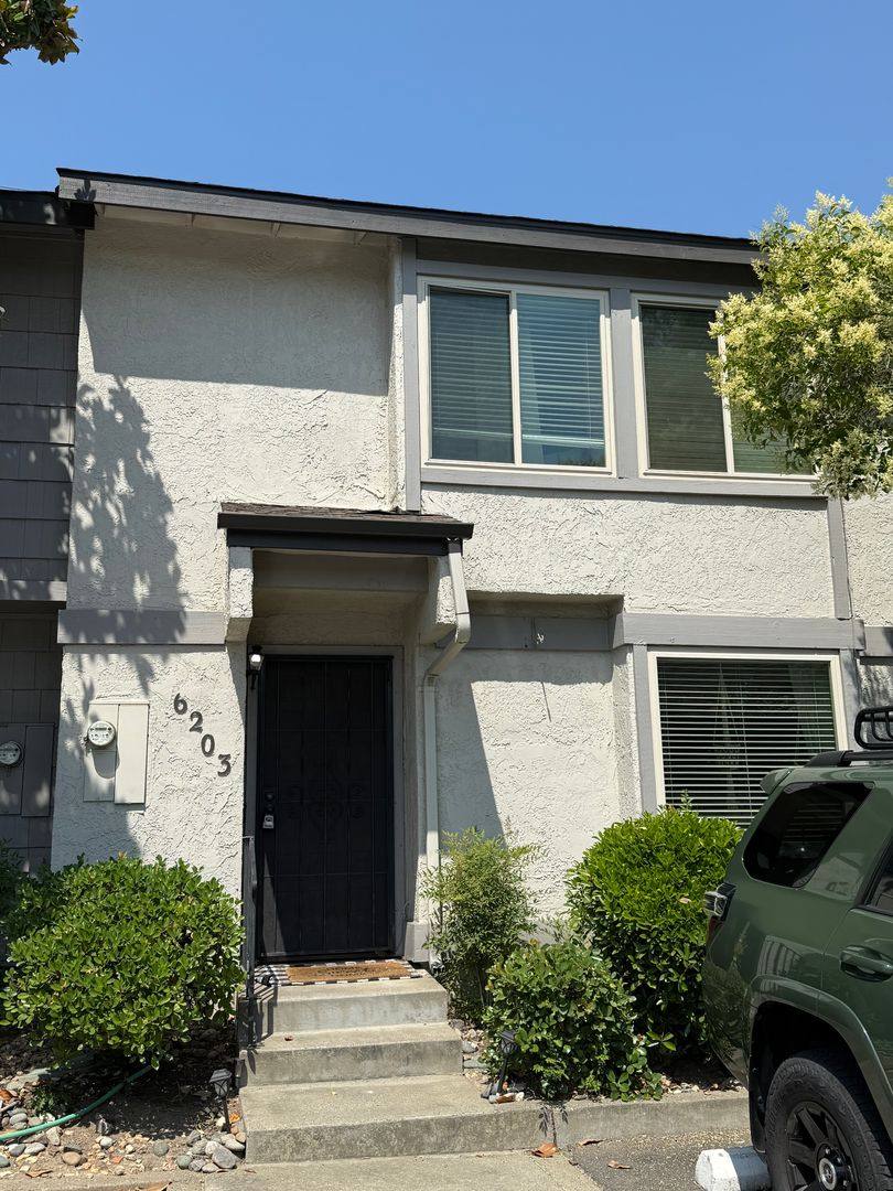 Apartment for rent at 6203 Ackland Court, Citrus Heights, CA 95621