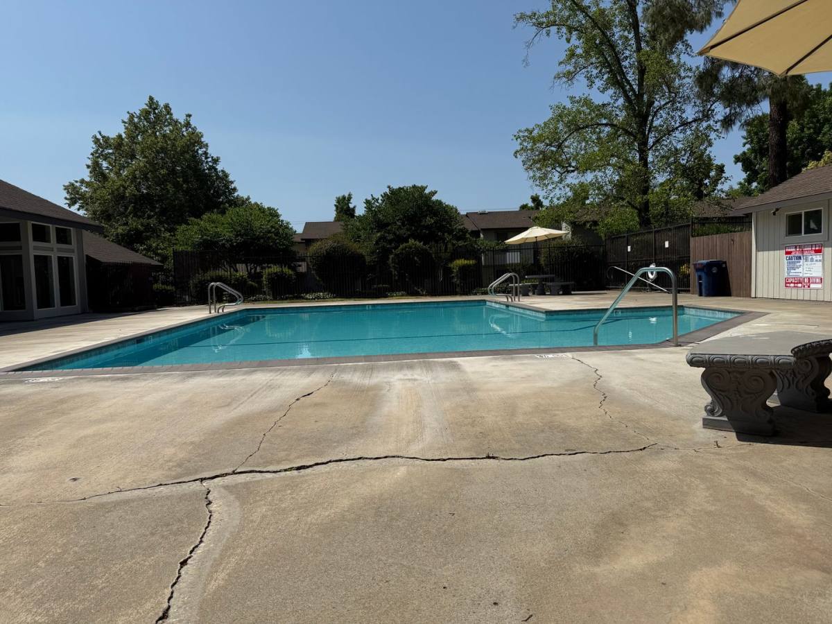 Apartment for rent at 6203 Ackland Court, Citrus Heights, CA 95621