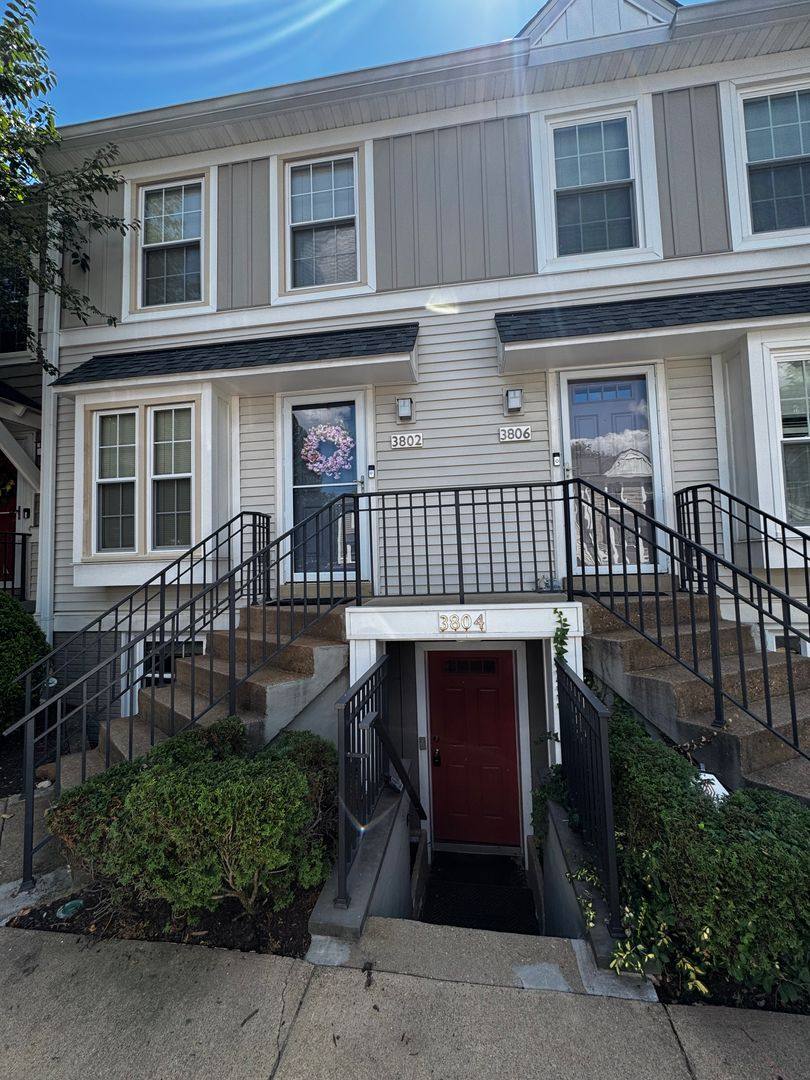 Condo for rent at 3804 9th Road, S, Arlington, VA 22204