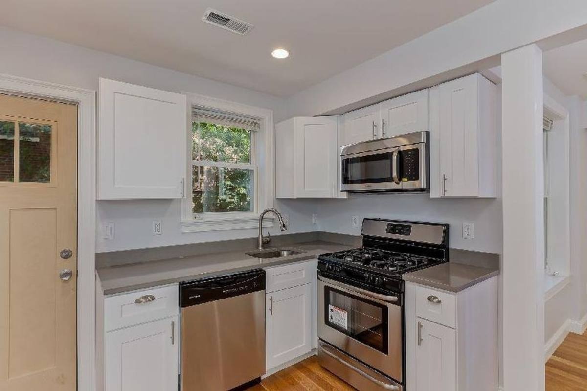 Apartment for rent at 721 Parker St #2B, Roxbury Crossing, MA 02120