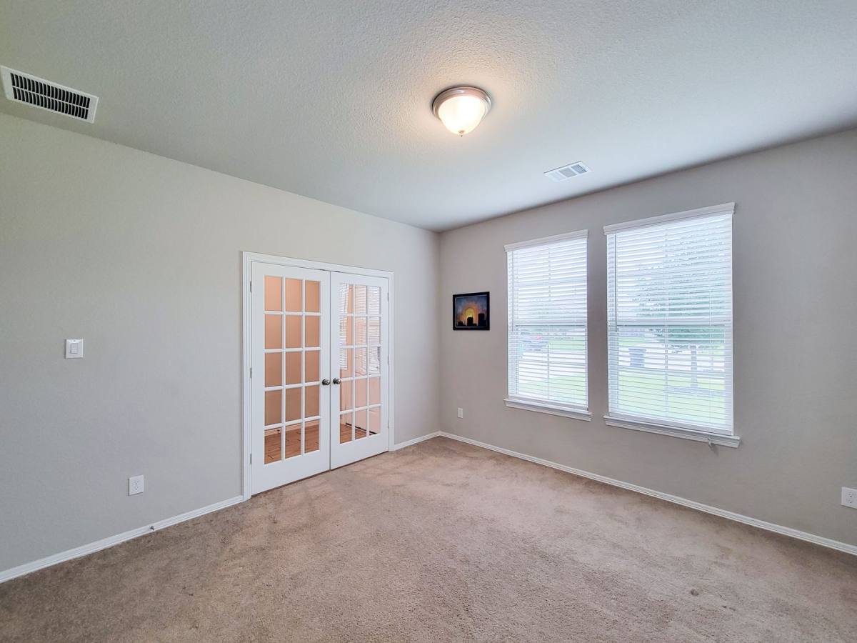 House for rent at 24811 Crimson Pine Dr, Huffman, TX 77336