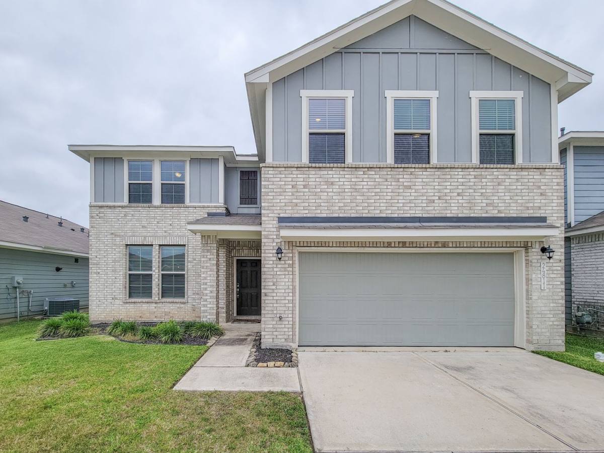 House for rent at 24811 Crimson Pine Dr, Huffman, TX 77336